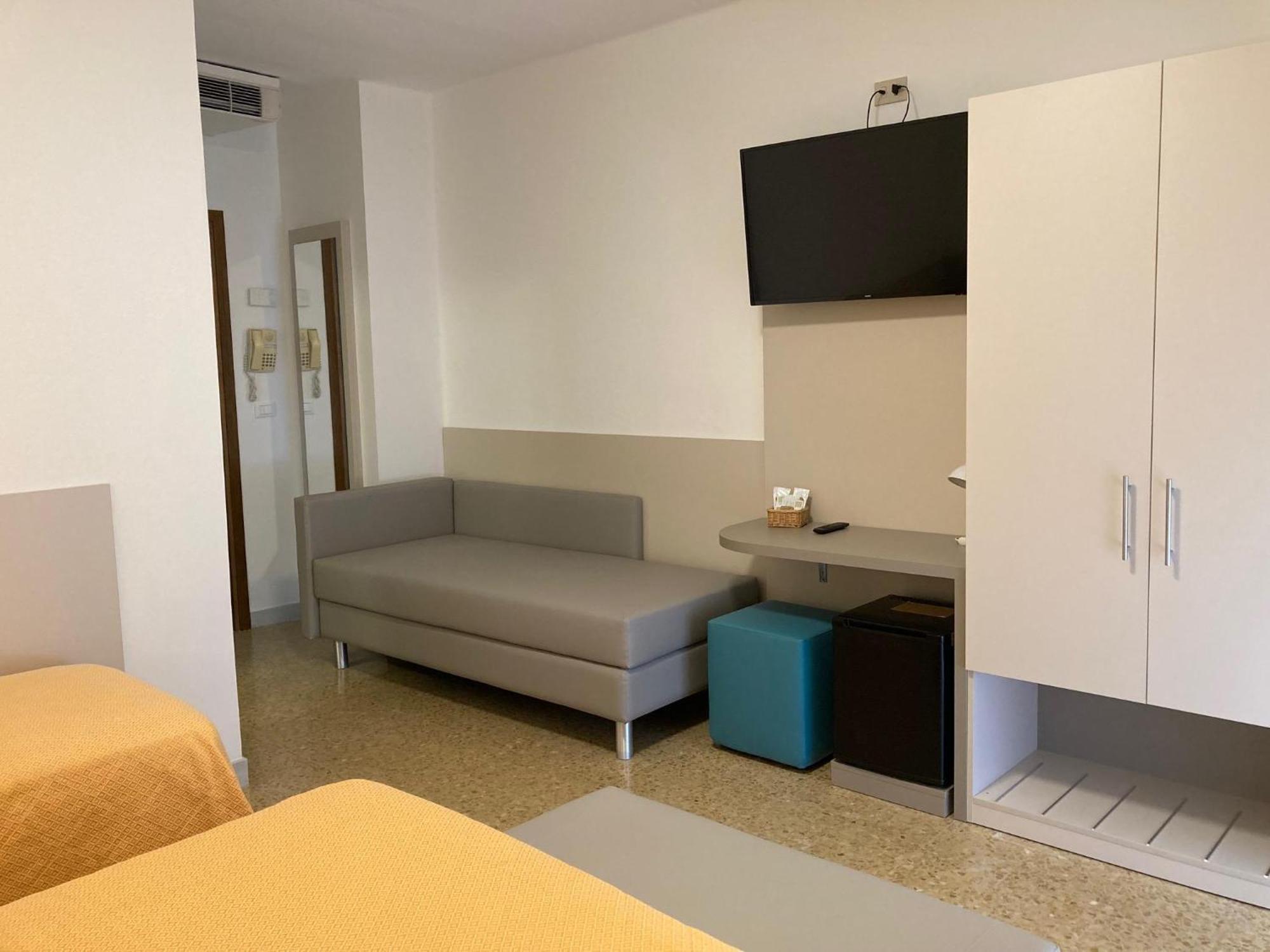 Hotel Giacomazzo Caorle Kültér fotó