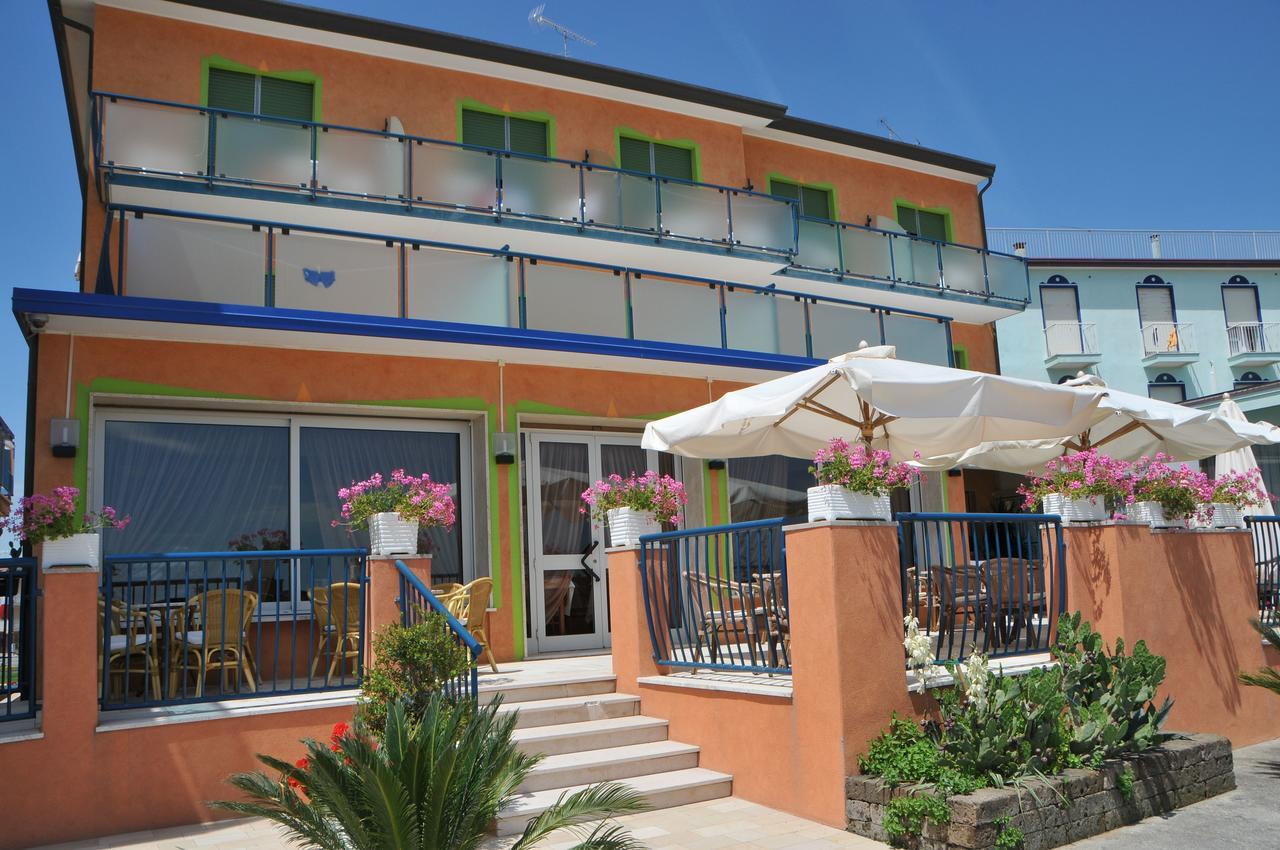 Hotel Giacomazzo Caorle Kültér fotó