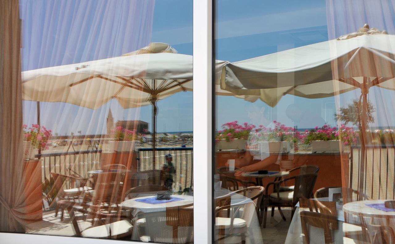 Hotel Giacomazzo Caorle Kültér fotó