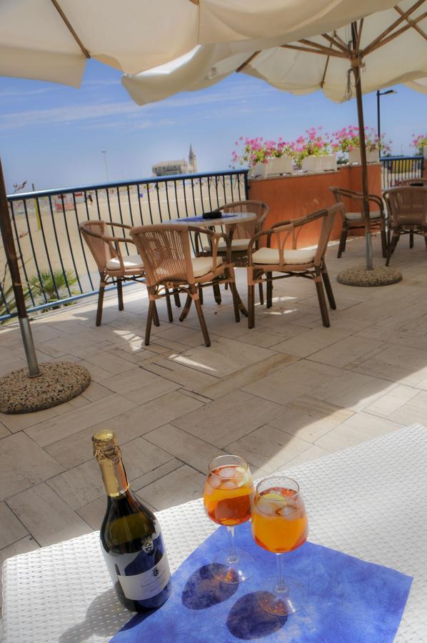 Hotel Giacomazzo Caorle Kültér fotó