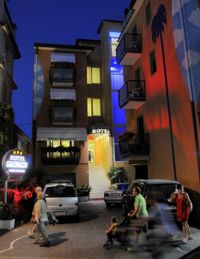 Hotel Giacomazzo Caorle Kültér fotó